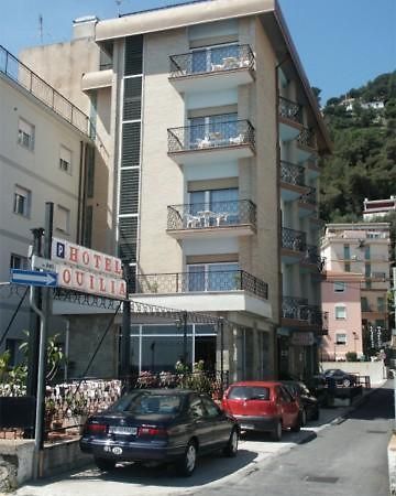 Hotel Aquilia Laigueglia Bagian luar foto