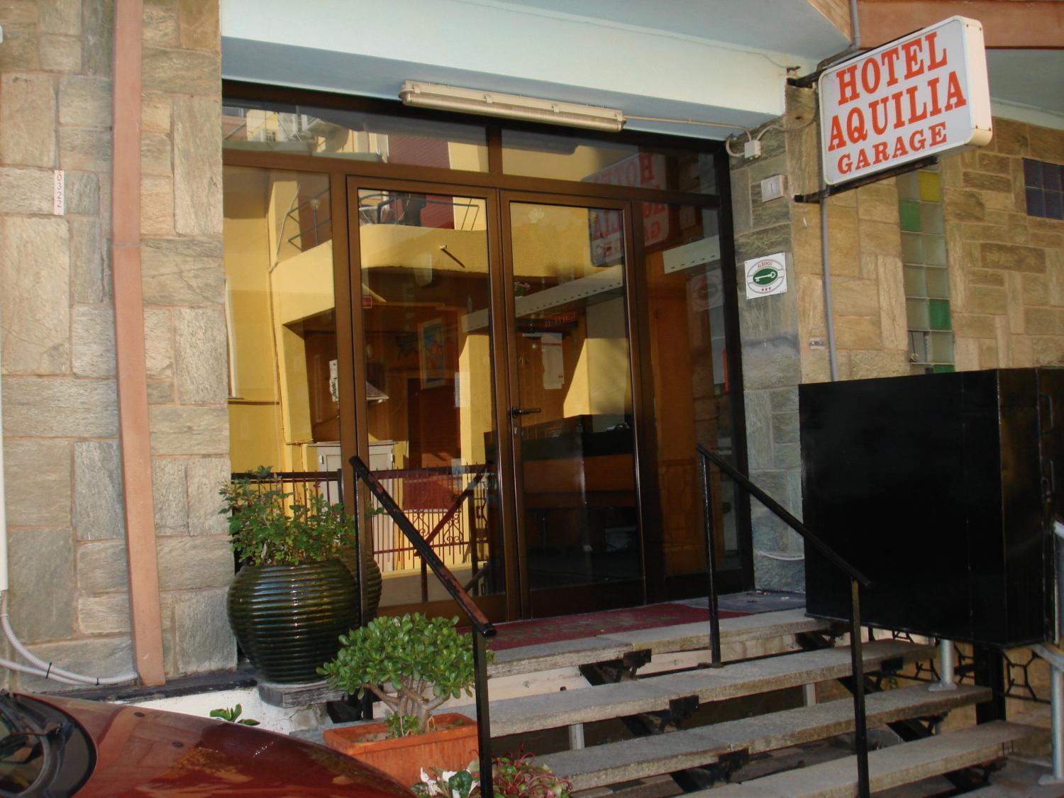 Hotel Aquilia Laigueglia Bagian luar foto
